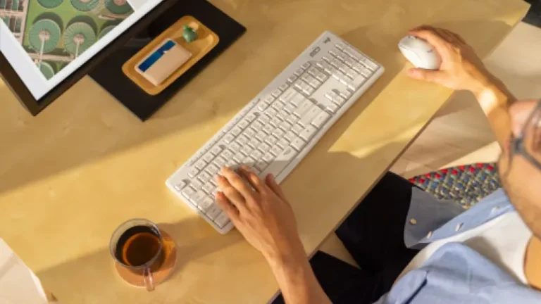 Stunning Lighting and Precision Control that Wireless Keyboards Offer to Gamers